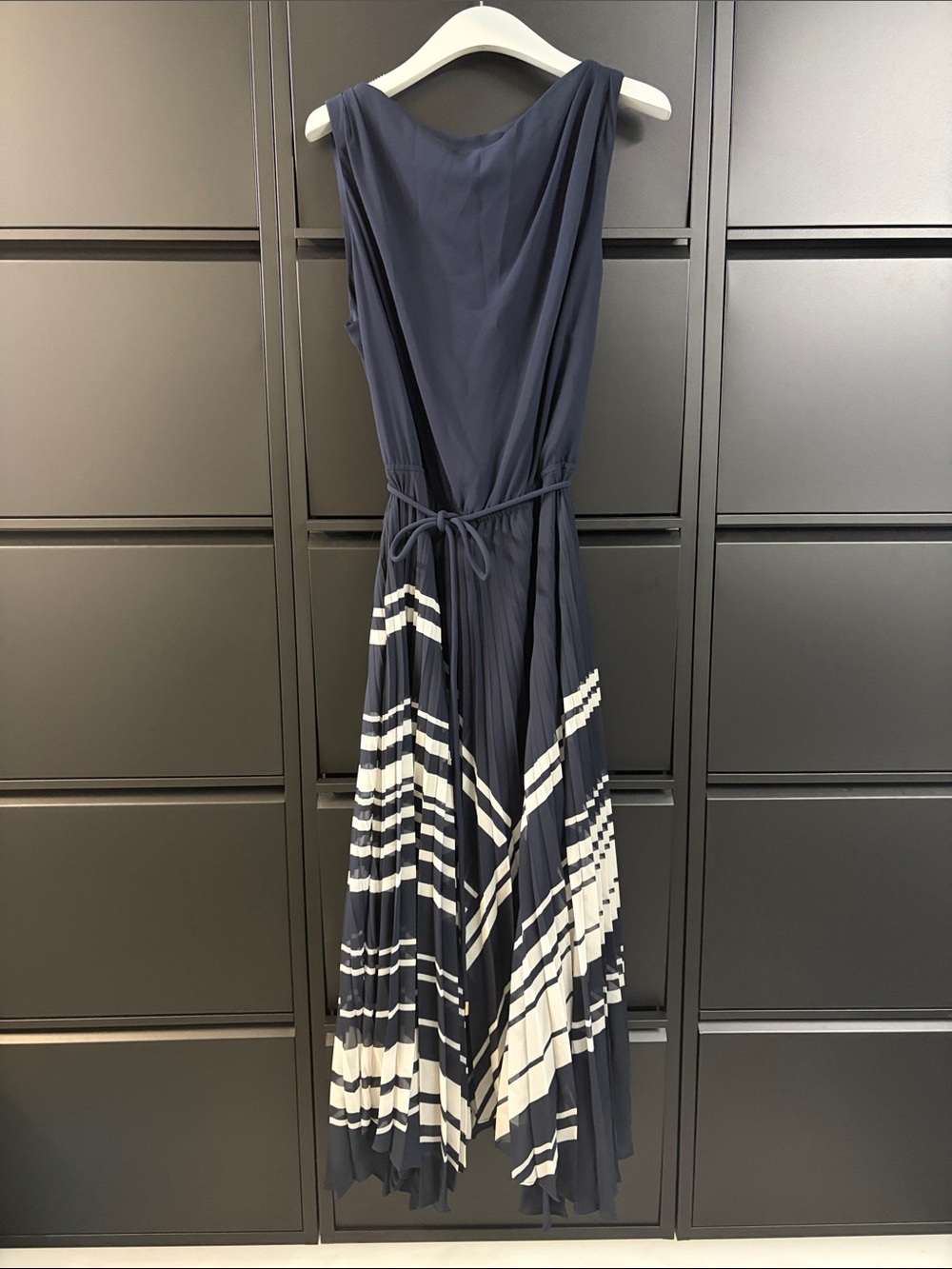Ever New Navy and White Pleated Maxi Dress with Waist Tie
